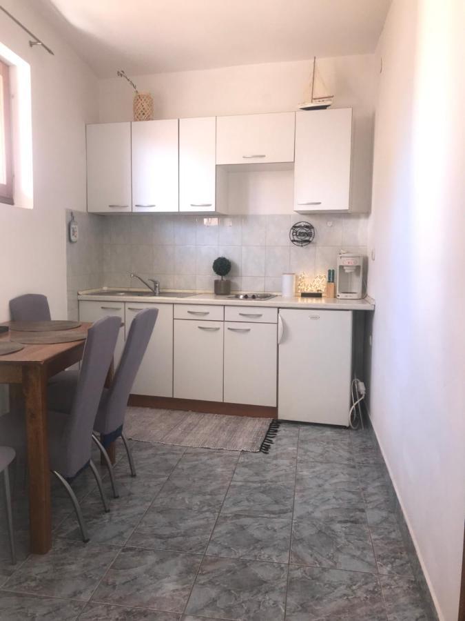 Apartmani Meri Jezera Exteriör bild