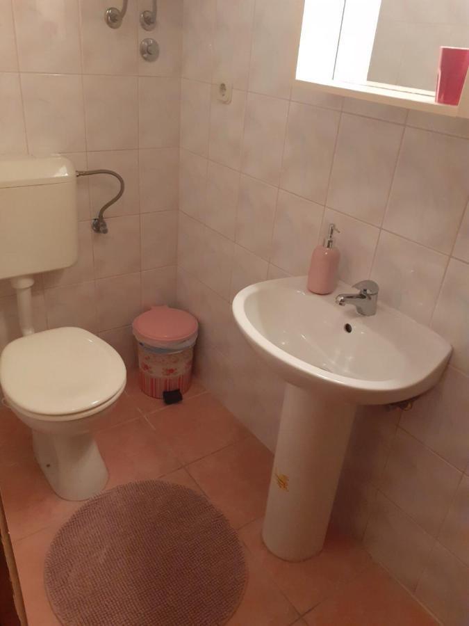 Apartmani Meri Jezera Exteriör bild
