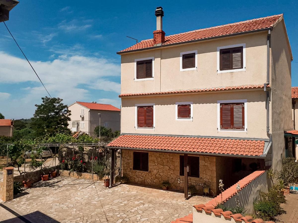 Apartmani Meri Jezera Exteriör bild