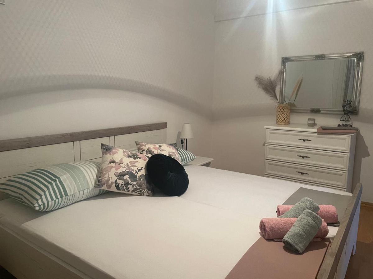 Apartmani Meri Jezera Exteriör bild