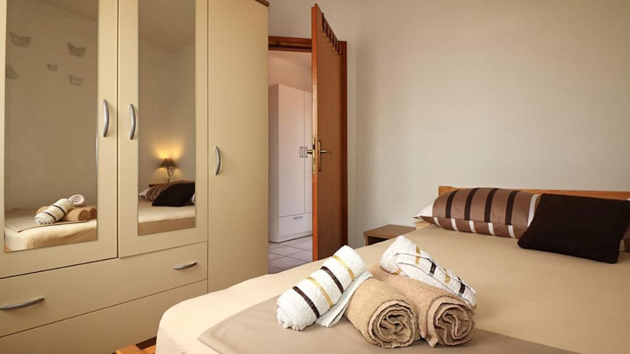 Apartmani Meri Jezera Exteriör bild
